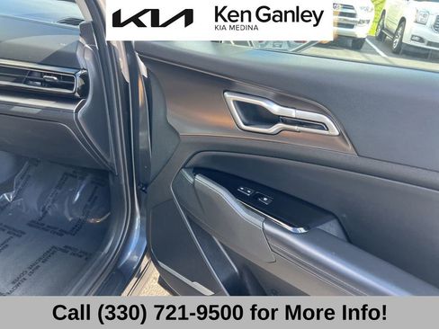 Certified 2023 Kia Sportage EX image 60