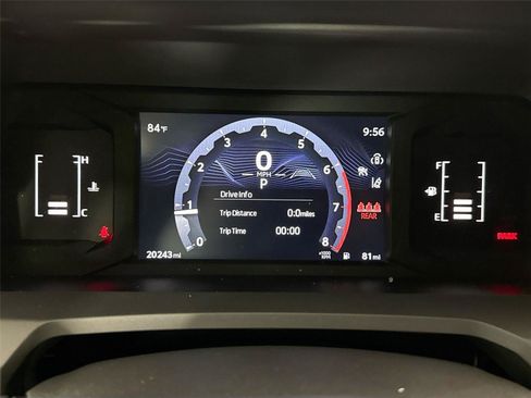 Certified 2024 Toyota Tacoma SR5 AWD/4WD image 20