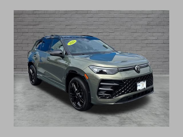 Used 2025 Volkswagen Tiguan SE R-Line AWD/4WD 360° Tour