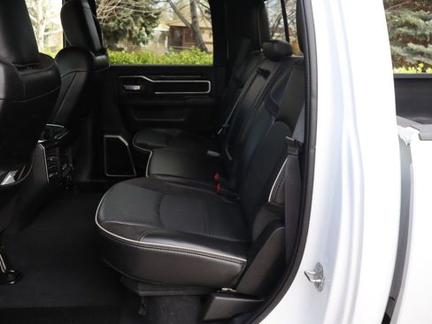 Used 2020 RAM 2500 Laramie w/ Night Edition image 20