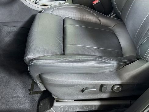 Used 2022 Subaru Ascent Limited w/ Technology Package AWD/4WD image 20