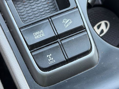 Used 2018 Hyundai Tucson SEL AWD/4WD image 32