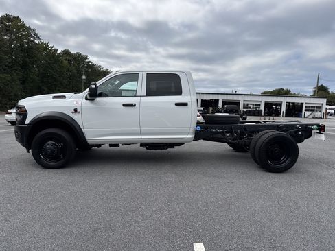 New 2026 RAM 4500 Tradesman image 4