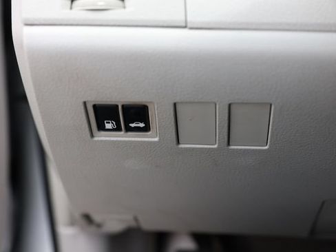 Used 2011 Toyota Avalon FWD image 49