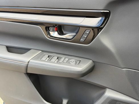 Certified 2026 Honda CR-V Sport Touring image 31