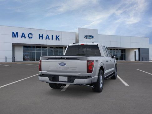 New 2026 Ford F150 XLT w/ Equipment Group 302A MID image 8