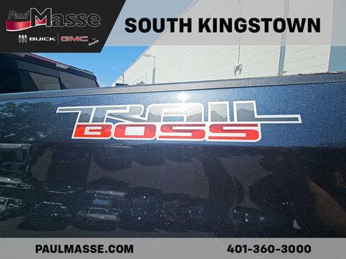 Used 2021 Chevrolet Silverado 1500 LT Trail Boss w/ Convenience Package II AWD/4WD image 11