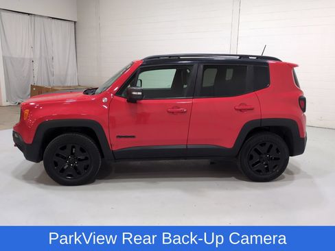 Used 2018 Jeep Renegade Trailhawk AWD/4WD image 6