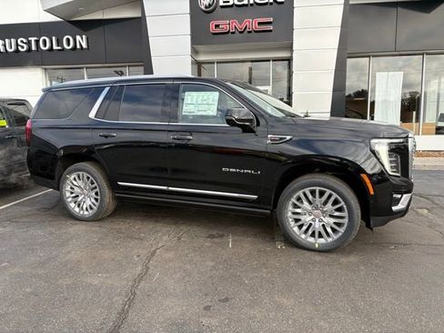 New 2026 GMC Yukon Denali image 2