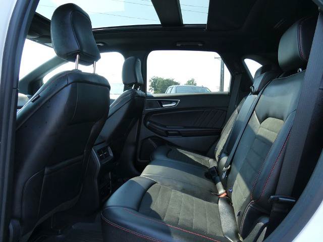 Certified 2024 Ford Edge ST-Line AWD/4WD image 19