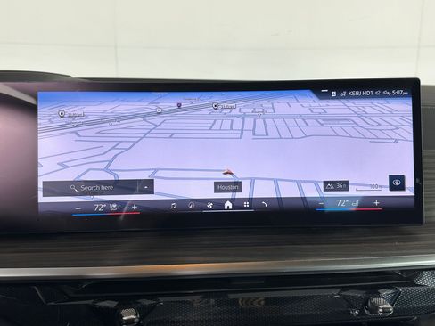 New 2026 BMW X5 sDrive40i image 24