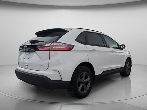 Used 2024 Ford Edge SEL w/ Sport Appearance Package AWD/4WD image 8