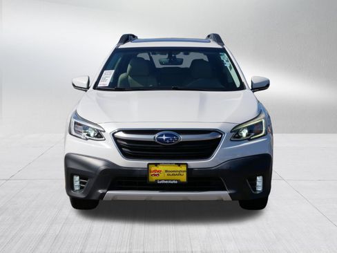 Used 2021 Subaru Outback Limited AWD/4WD image 2