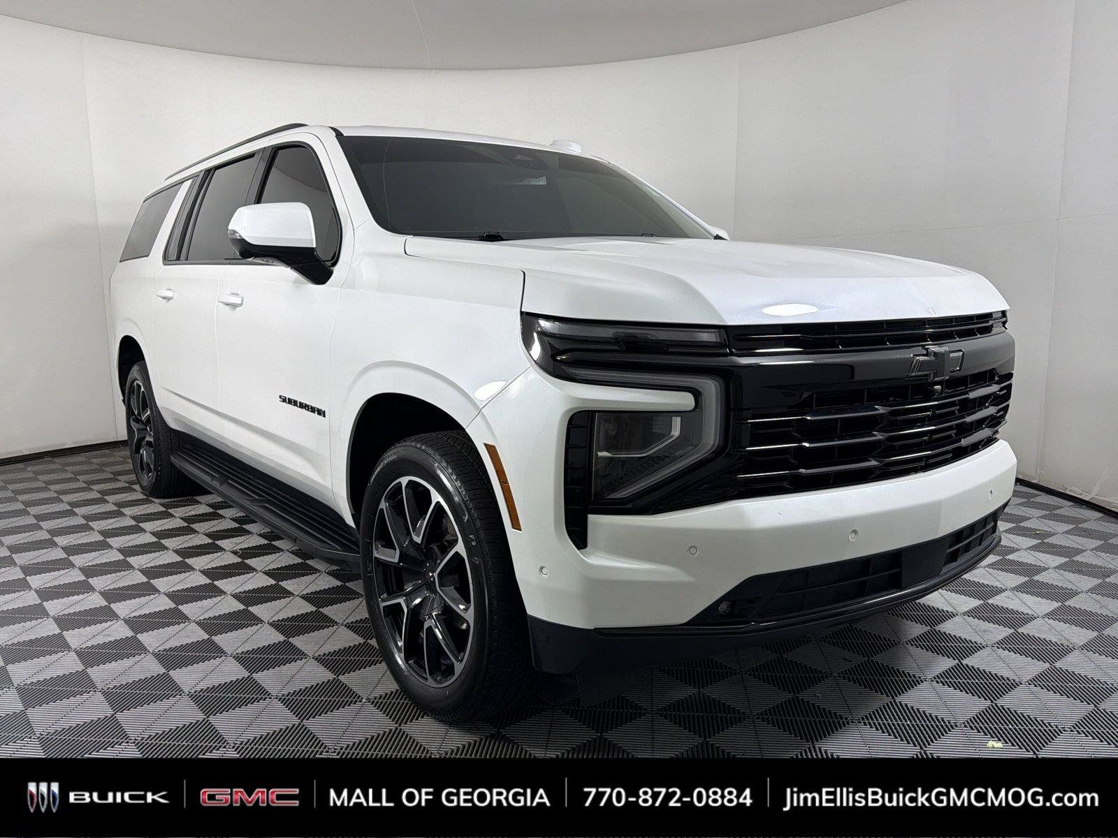Used 2025 Chevrolet Suburban RST w/ Comfort Package RWD image 1