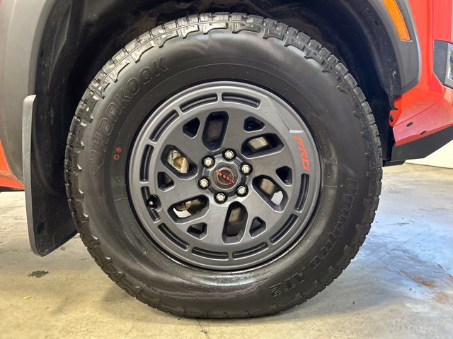 Used 2025 Nissan Frontier PRO-4X w/ Interior Protection Package AWD/4WD image 11