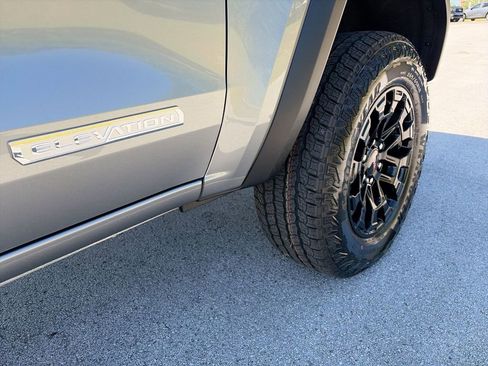 New 2026 GMC Canyon Elevation w/ Convenience Package RWD image 37