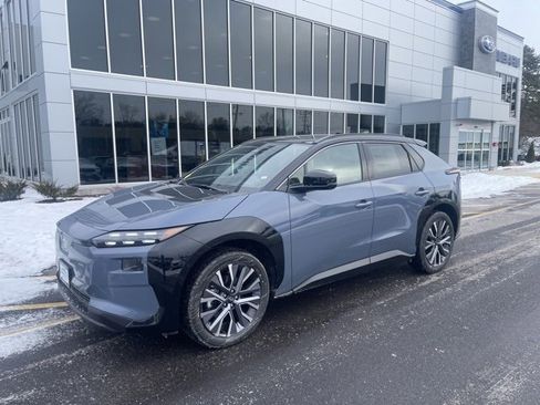 New 2026 Subaru Solterra image 1