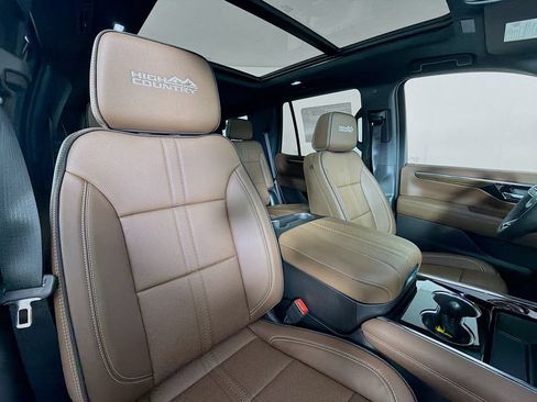 New 2026 Chevrolet Tahoe High Country AWD/4WD image 26