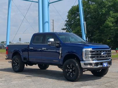 New 2026 Ford F250 Lariat w/ Lariat Premium Package