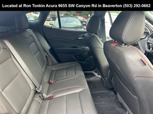 Used 2024 Chevrolet Trax RS w/ Sunroof Package FWD image 14