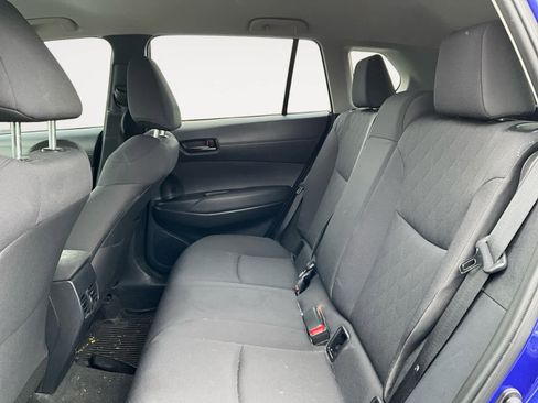 Used 2024 Toyota Corolla Cross LE image 15