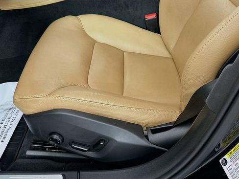 Used 2017 Volvo S90 T6 Momentum w/ Vision Package image 20