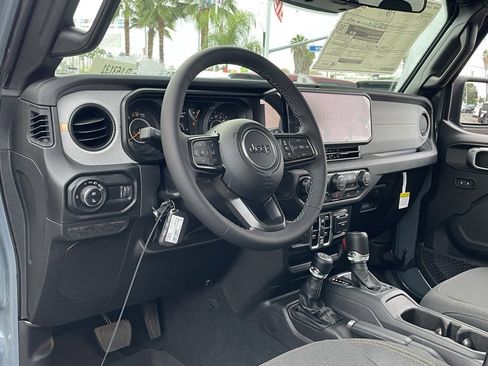 New 2026 Jeep Gladiator Sport image 14