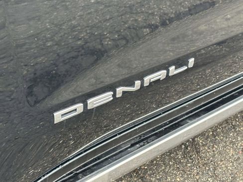 Used 2024 GMC Sierra 1500 Denali w/ Denali Reserve Package image 10