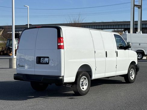 New 2025 Chevrolet Express 2500 w/ Driver Convenience Package image 13
