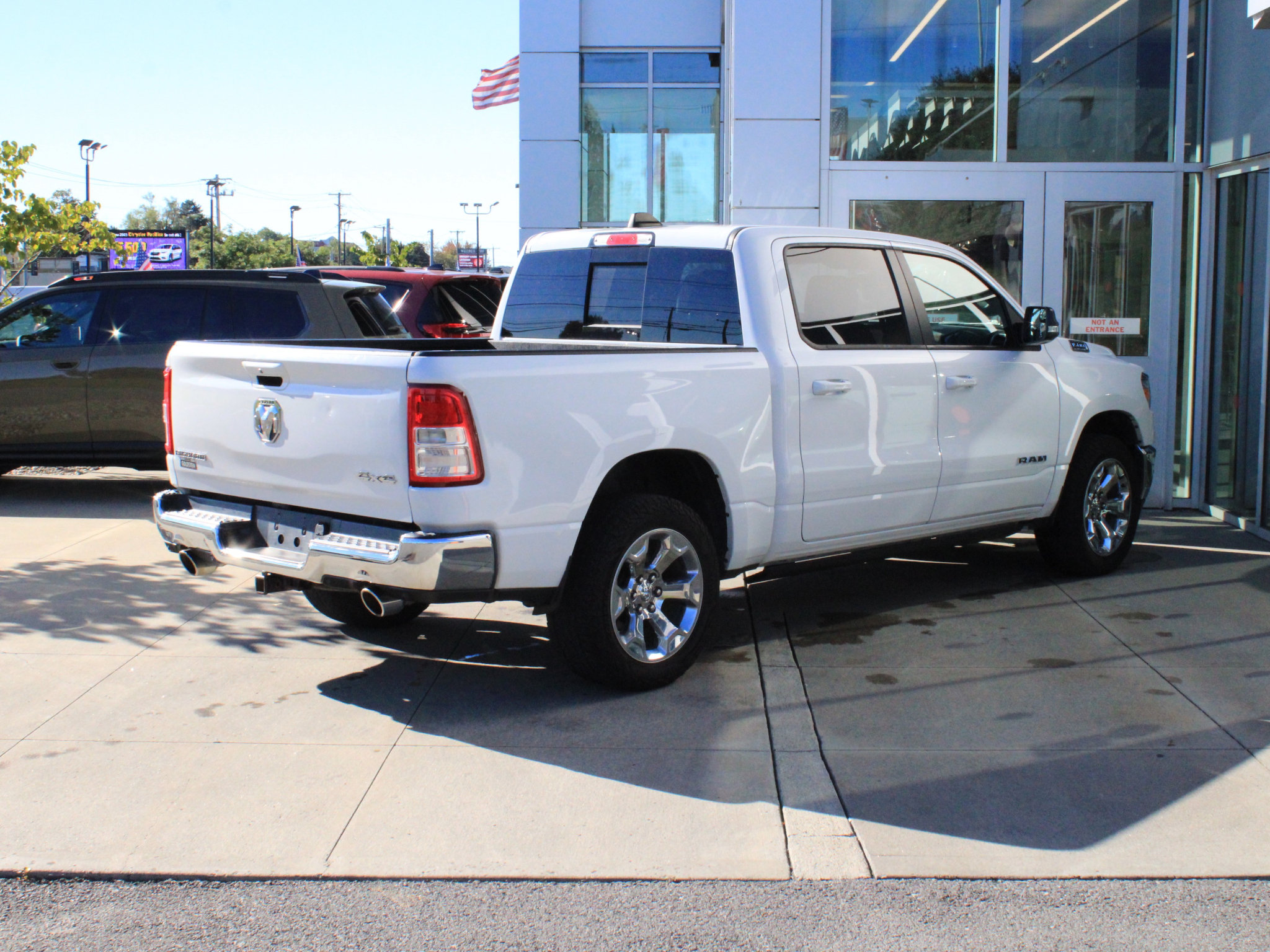 Used 2022 RAM 1500 Big Horn AWD/4WD image 6