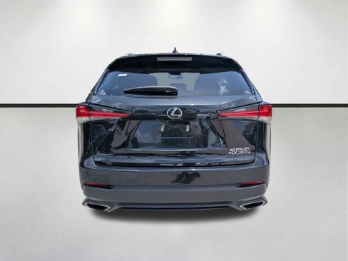 Used 2018 Lexus NX 300 FWD w/ Premium Package image 5