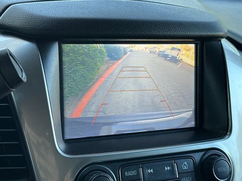 Used 2019 Chevrolet Tahoe LT AWD/4WD image 21
