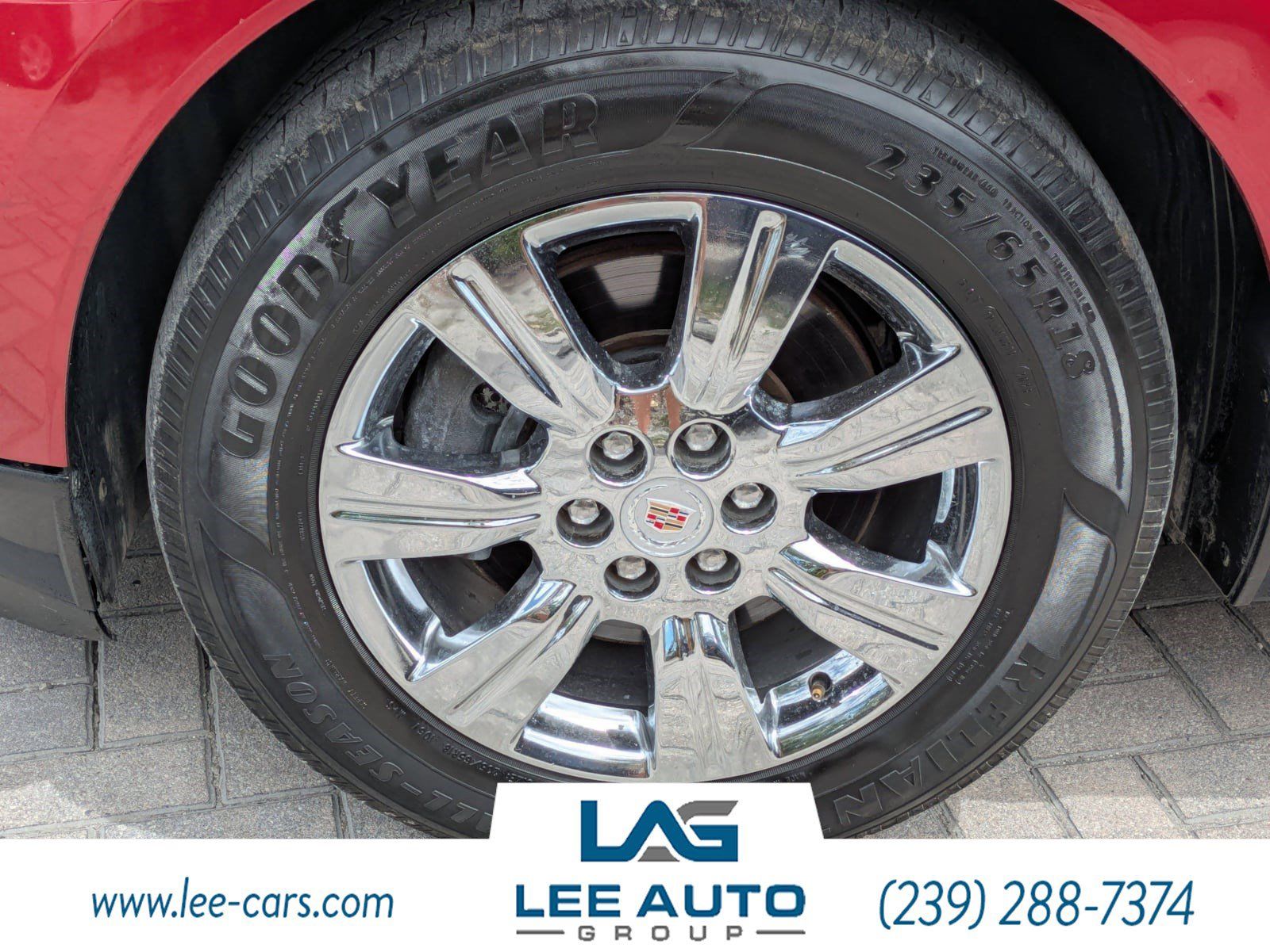 Used 2016 Cadillac SRX Luxury w/ Driver Awareness Package FWD image 9