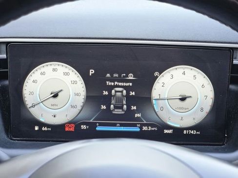 Used 2023 Hyundai Tucson Limited FWD image 19