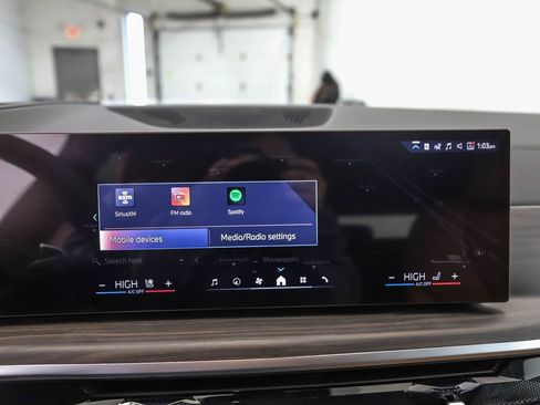 New 2026 BMW X5 xDrive50e w/ Executive Package image 17