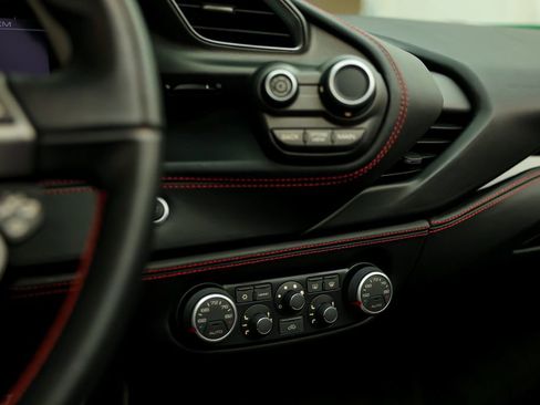 Used 2017 Ferrari 488 Spider image 29