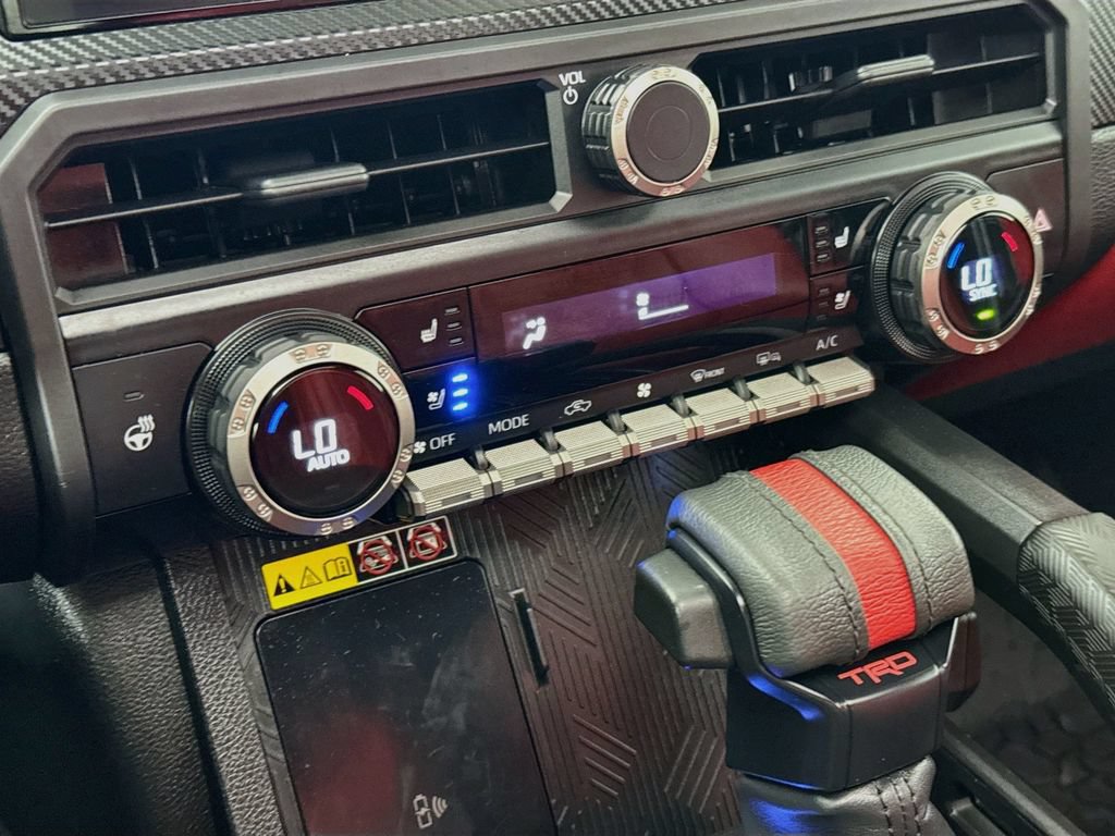 Certified 2025 Toyota Tacoma TRD Pro AWD/4WD image 17