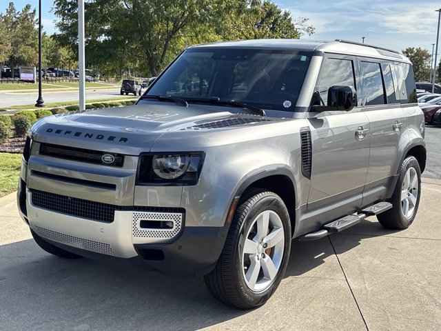 Used 2024 Land Rover Defender 110 S AWD/4WD image 12