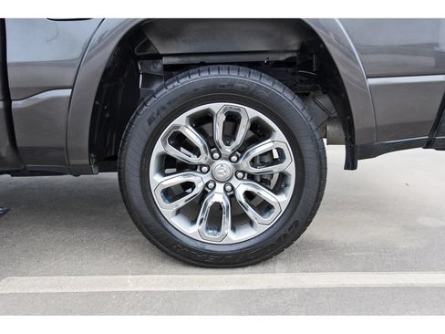 Used 2021 RAM 1500 Laramie AWD/4WD image 31
