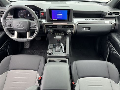 New 2025 Toyota Tacoma TRD Off-Road image 4