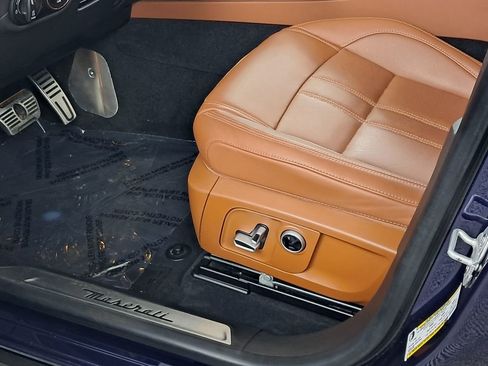 Used 2021 Maserati Levante S GranSport image 14