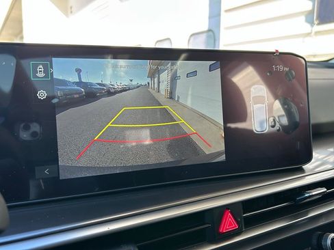 New 2025 Kia Sorento S w/ Panoramic Sunroof Package image 25