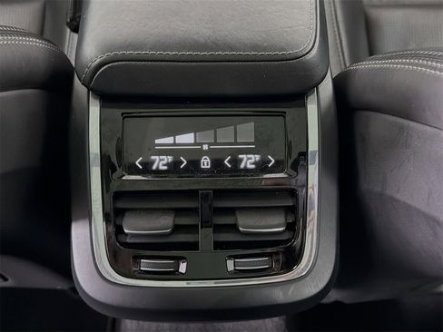 Used 2021 Volvo XC60 T5 Inscription w/ Protection Package Premier image 27