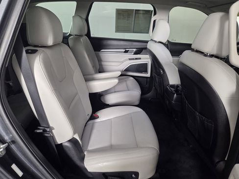 Used 2021 Kia Telluride S AWD/4WD image 30