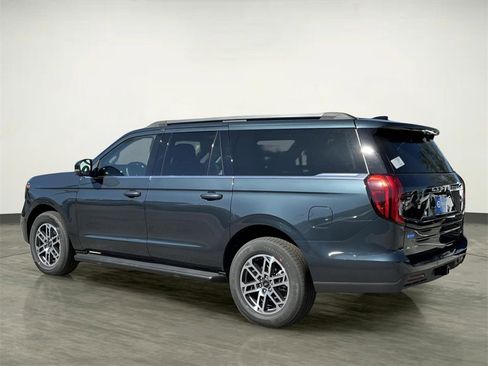 New 2025 Ford Expedition Max Active image 4