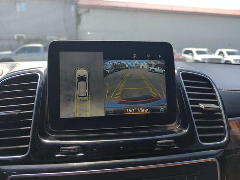 Used 2016 Mercedes-Benz GLE 400 4MATIC image 25