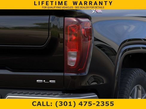 New 2026 GMC Sierra 1500 SLE AWD/4WD image 11