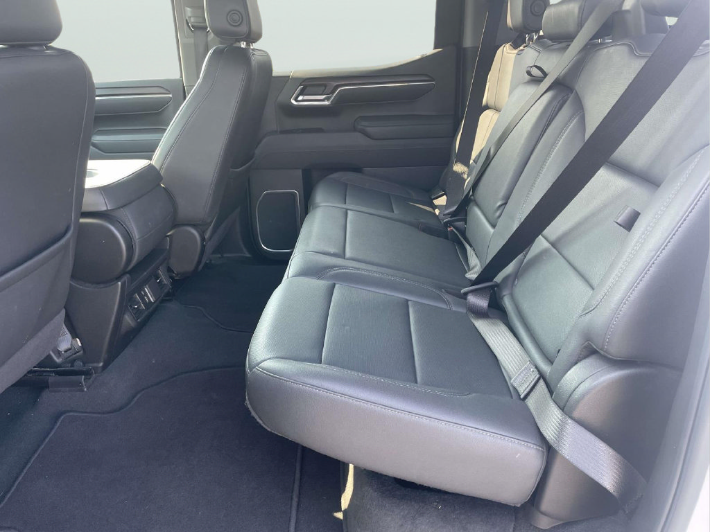 Used 2025 GMC Sierra 1500 SLT AWD/4WD image 10