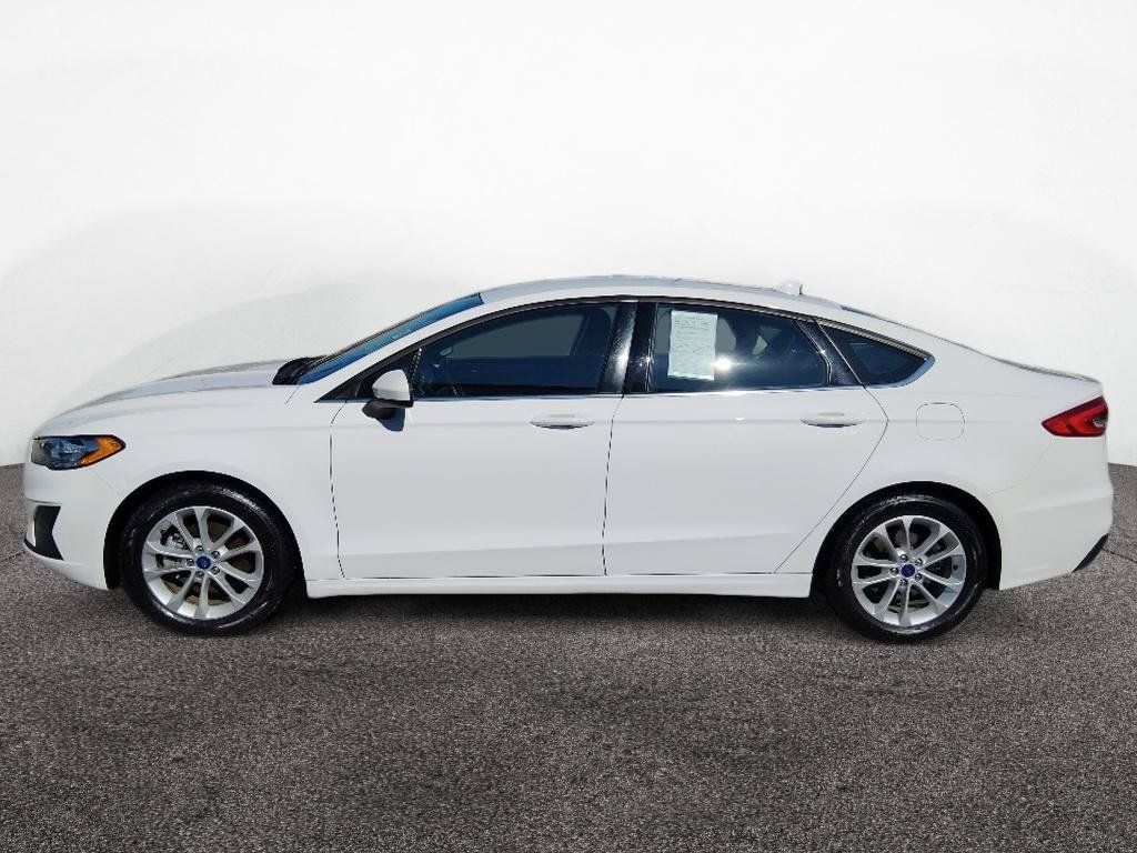 Used 2020 Ford Fusion SE FWD image 4
