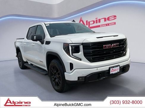 Certified 2024 GMC Sierra 1500 Elevation w/ Preferred Package AWD/4WD image 7
